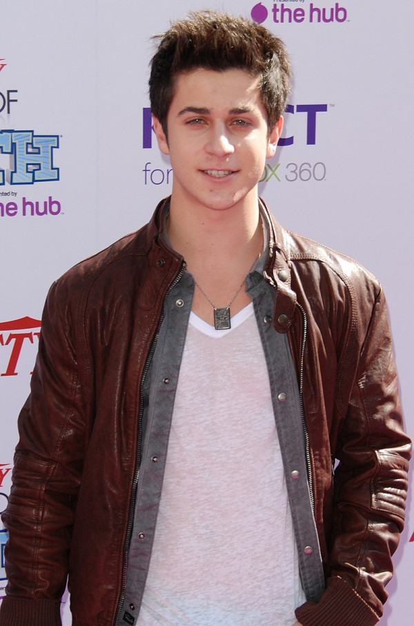David Henrie Shared His Own Idea If 'Wizards Of Waverly Place' Will