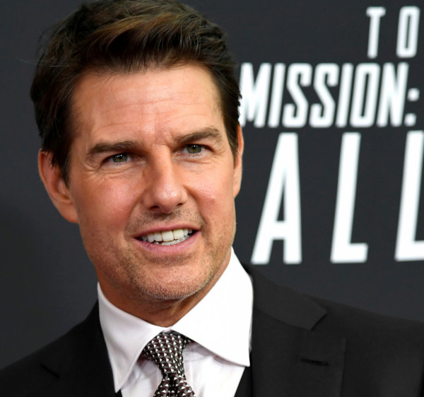 Tom Cruise Shooting for SpaceX In Real Space Seems Like Distant Dream ...